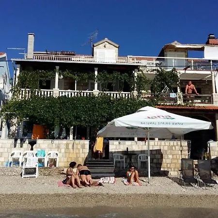 Apartman By The Sea Zuljana, Peljesac - 18012 *