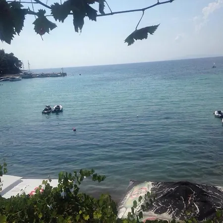 Apartman By The Sea Zuljana, Peljesac - 18012 Žuljana